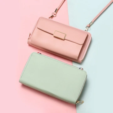 雙層口袋皮革×可斜背×手機拉鍊長皮夾×綠色.avif
