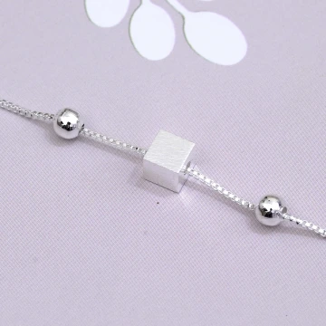 925銀飾×小方塊×手鍊.avif