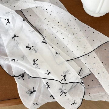 黑白網紗小點點×絲巾×四角頭巾.avif