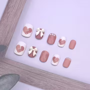 暈染愛心蝴蝶結霧面&times;穿戴式手指甲片&times;二十四入