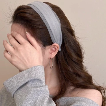 蔚藍立體小乳牛亮面×穿戴式手指甲片×二十四入 .avif