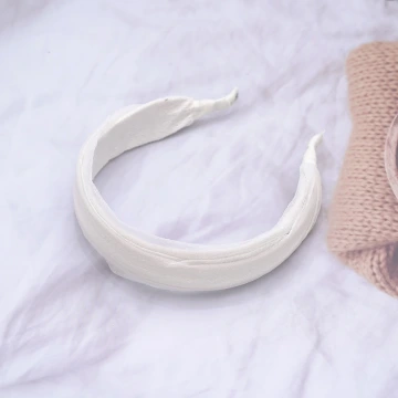 蔚藍立體小乳牛亮面×穿戴式手指甲片×二十四入 .avif