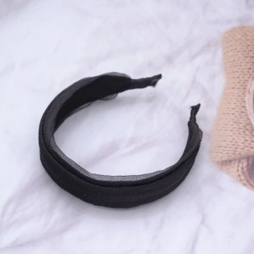 蔚藍立體小乳牛亮面×穿戴式手指甲片×二十四入 .avif