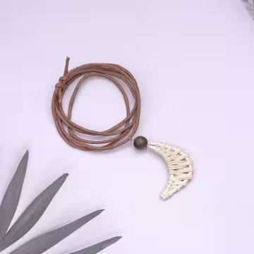 藤編月牙×蠟繩×可調節長項鍊×共二色