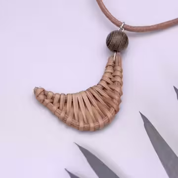 藤編月牙×蠟繩×可調節長項鍊×共二色
