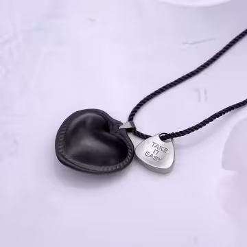 皮革愛心take it easy×蠟繩×可調節長項鍊×共三色