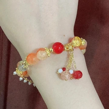 金橢圓紅底鑲鑽亮面×穿戴式手指甲片×二十四入 .avif