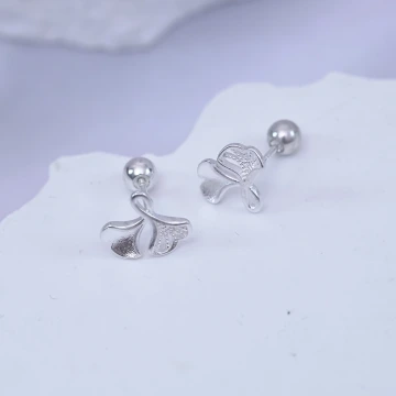 925銀針× 花苞待放×耳勾.avif