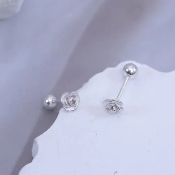 925銀針× 花苞待放×耳勾.avif