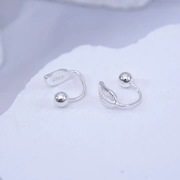 925銀針× 花苞待放×耳勾.avif