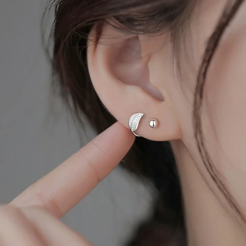 925銀針× 花苞待放×耳勾.avif