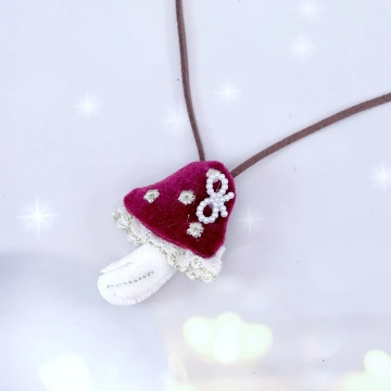 金橢圓紅底鑲鑽亮面×穿戴式手指甲片×二十四入 .avif