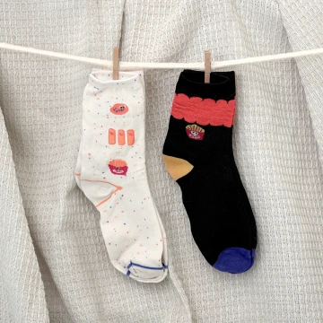 快樂薯條&times;中筒襪&times;二雙套件襪子組.avif