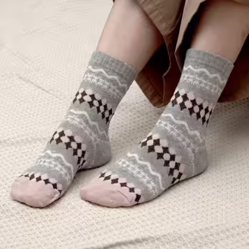 粉灰少女心&times;中筒襪&times;三雙套件襪子組