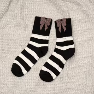 熊熊笑臉蝴蝶結愛心&times;中筒襪&times;四雙套件襪子組