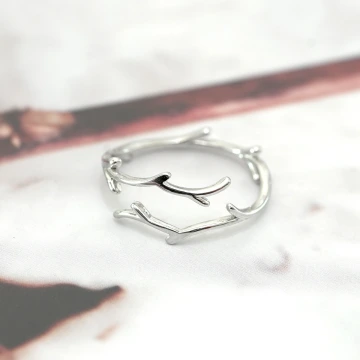 925銀飾&times;樹椏枝條&times;開口戒指.avif