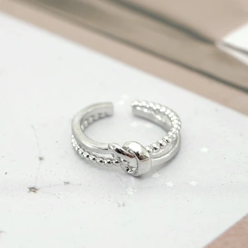 925銀飾&times;雙軌平結&times;開口戒指.avif