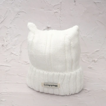 尖尖貓耳&times;毛帽&times;白色.avif