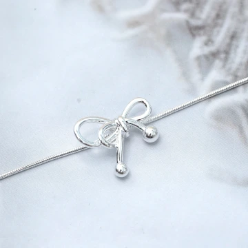 925銀飾&times;高冷蝴蝶結&times;鎖骨項鍊.avif