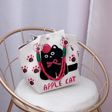 蘋果黑貓&times;針織手提袋.avif