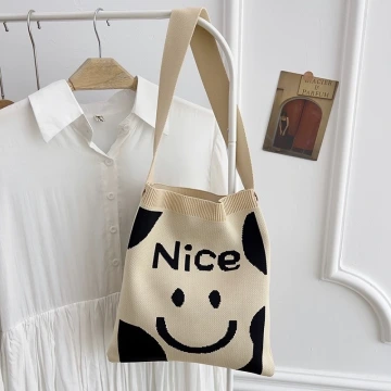 黑白笑臉&times;針織&times;單肩背包.avif