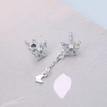 925銀針&times;蝴蝶彩晶&times;不對稱耳環.avif