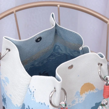 海島日出&times;針織手提袋.avif