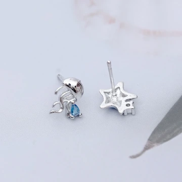 925銀針&times;水母海星&times;不對稱耳環.avif