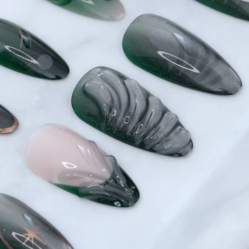 香檳粉紅蝴蝶結亮面&times;穿戴式手指甲片&times;二十四入.avif